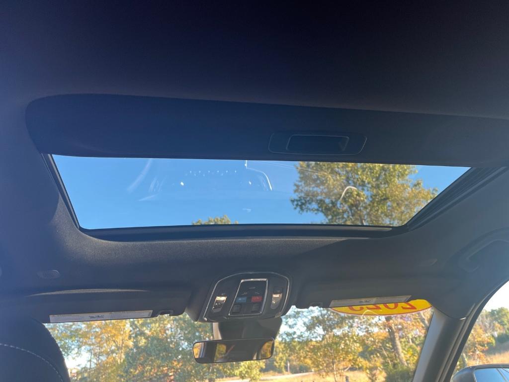 new 2025 Jeep Grand Cherokee L car, priced at $40,643