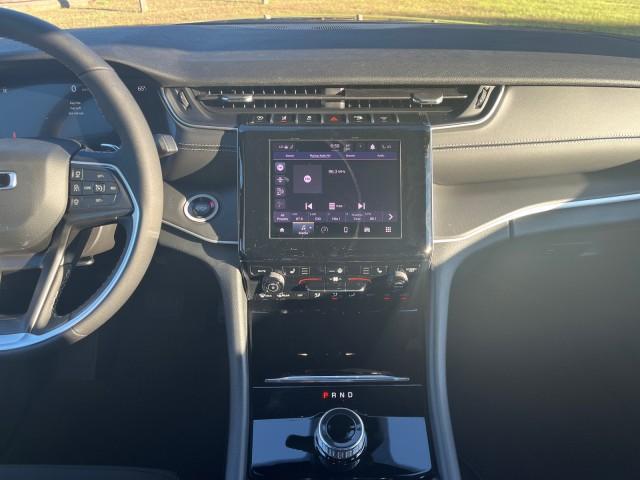 new 2025 Jeep Grand Cherokee L car, priced at $40,643