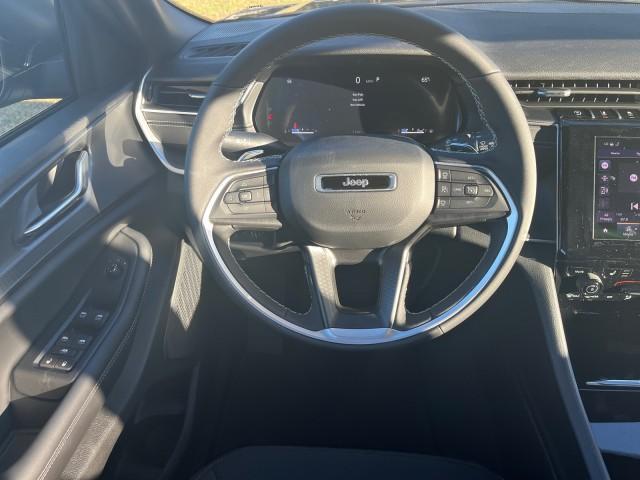 new 2025 Jeep Grand Cherokee L car, priced at $40,643