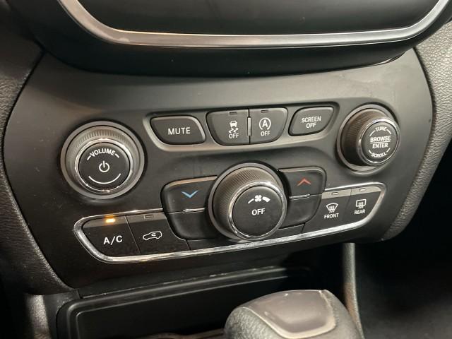 used 2020 Jeep Cherokee car, priced at $16,260