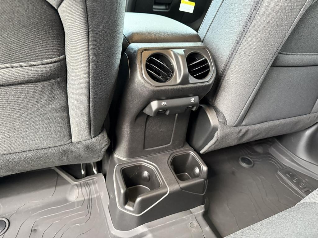 new 2026 Jeep Gladiator car