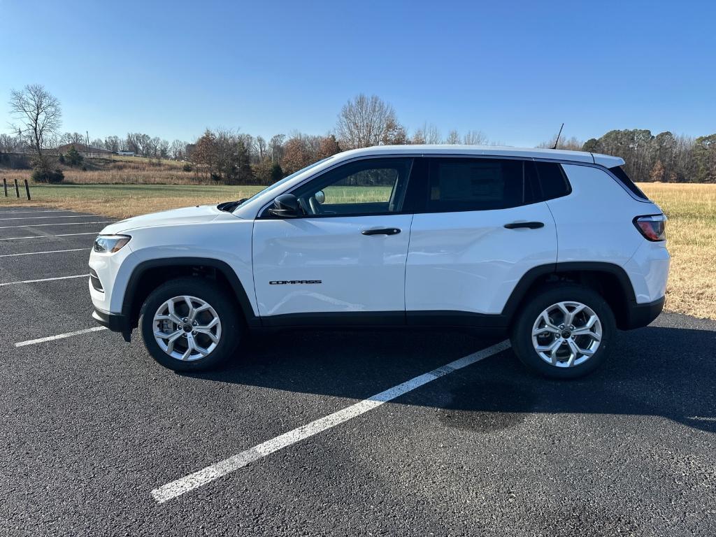 new 2025 Jeep Compass car, priced at $26,995