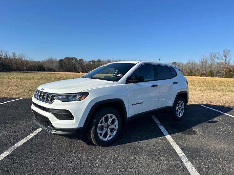 new 2025 Jeep Compass car, priced at $26,995