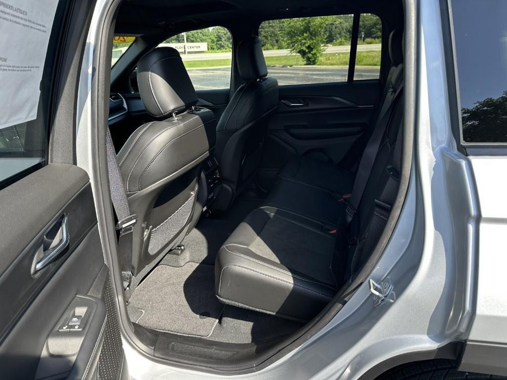 new 2025 Jeep Grand Cherokee car, priced at $41,458