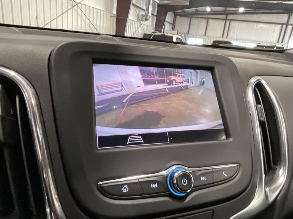 used 2022 Chevrolet Equinox car, priced at $22,350