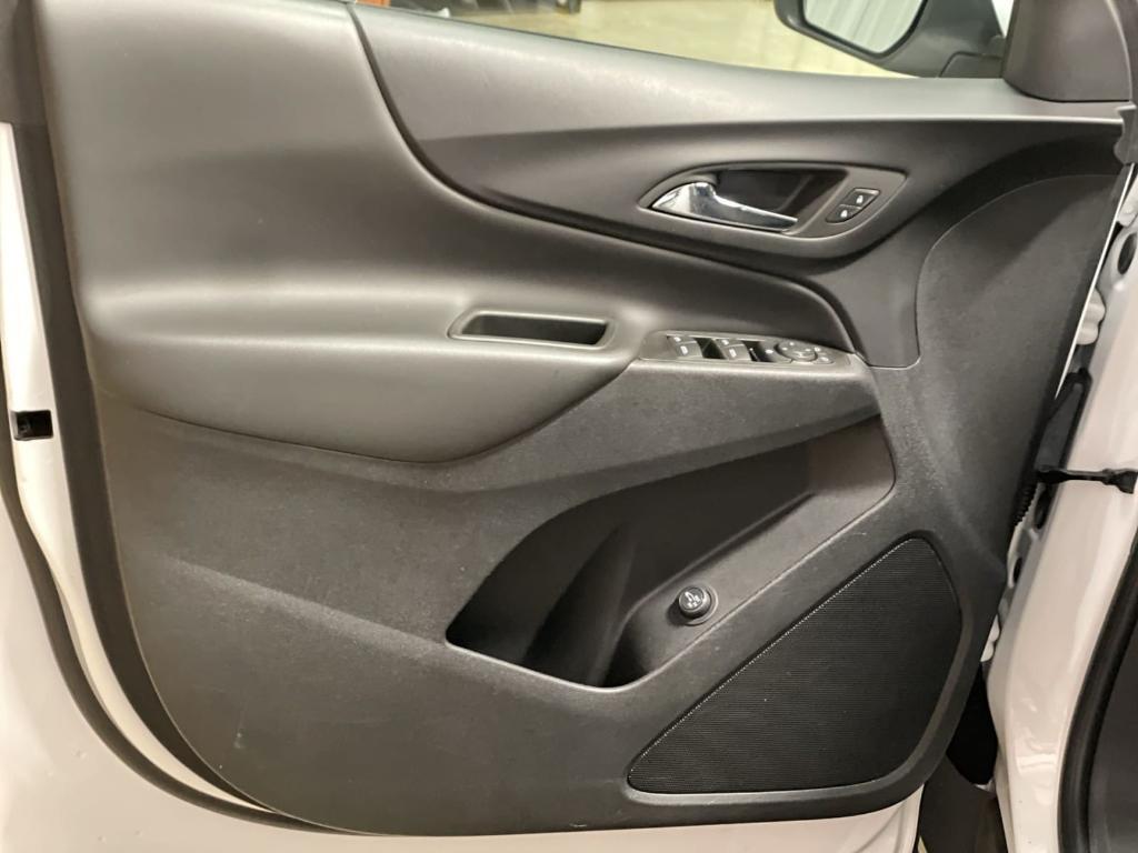 used 2022 Chevrolet Equinox car, priced at $22,350