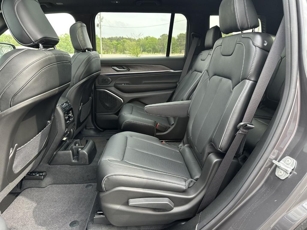 new 2025 Jeep Grand Cherokee L car, priced at $57,867
