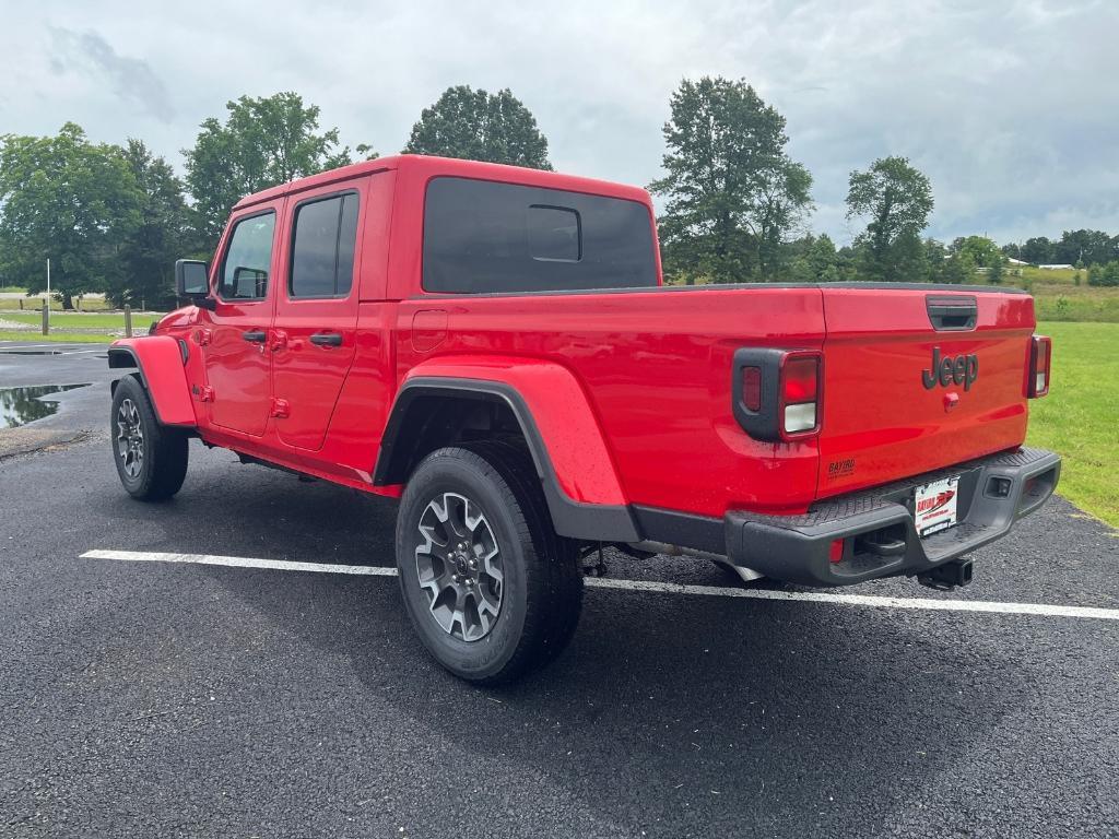 new 2025 Jeep Gladiator car, priced at $50,528
