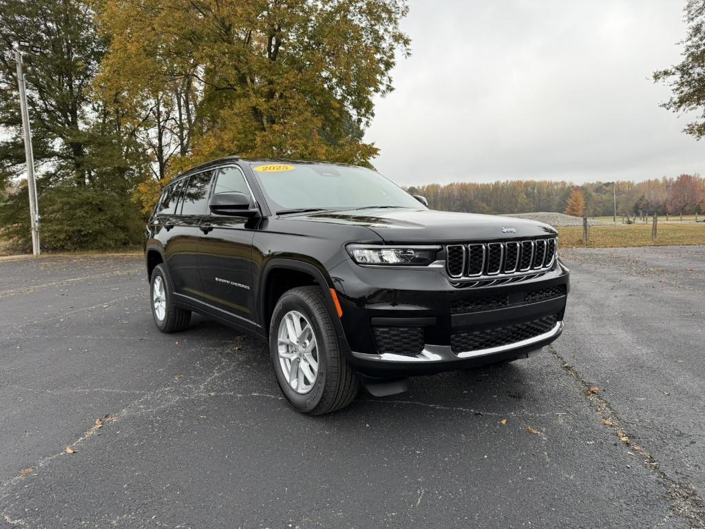 new 2025 Jeep Grand Cherokee L car, priced at $40,643