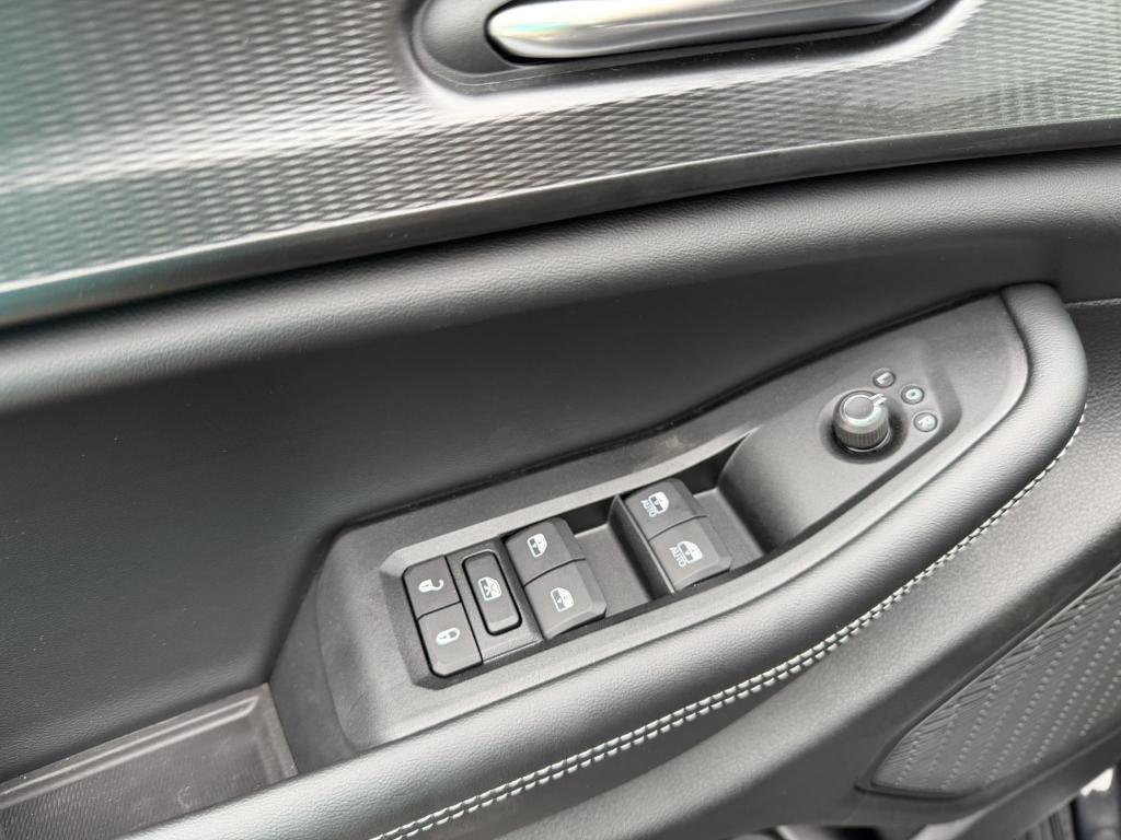 new 2025 Jeep Grand Cherokee L car, priced at $40,643