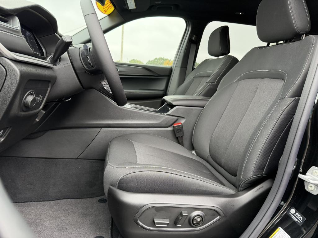 new 2025 Jeep Grand Cherokee L car, priced at $40,643