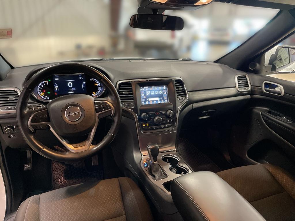 used 2020 Jeep Grand Cherokee car, priced at $25,825