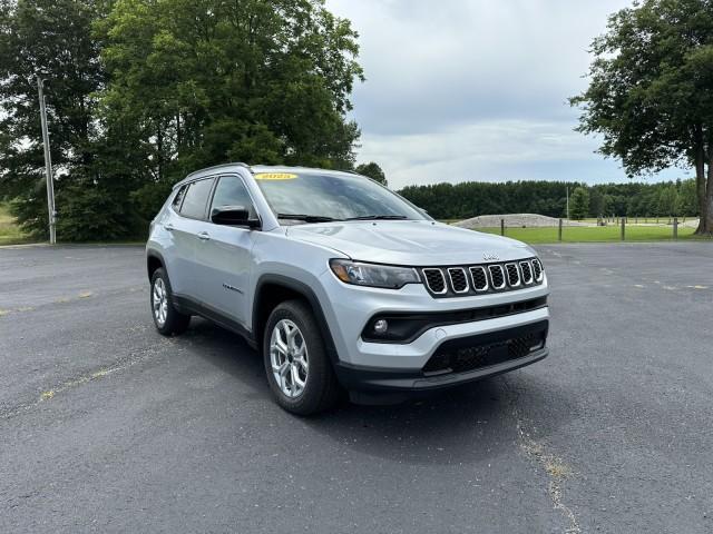 new 2025 Jeep Compass car, priced at $29,463