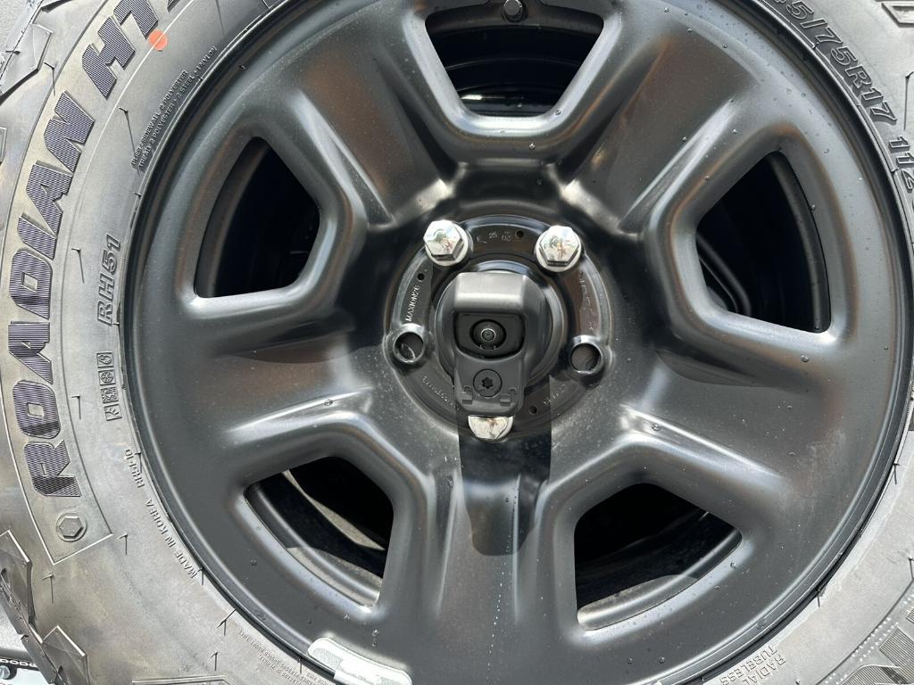 new 2025 Jeep Wrangler car, priced at $40,619