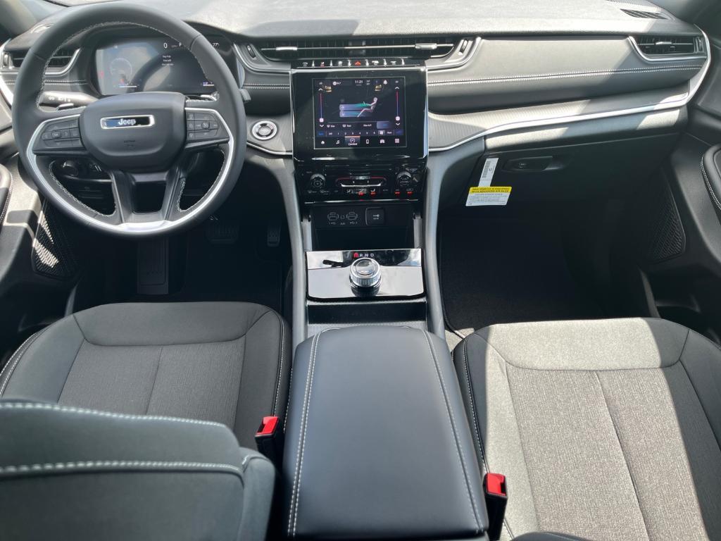 new 2025 Jeep Grand Cherokee car, priced at $36,386