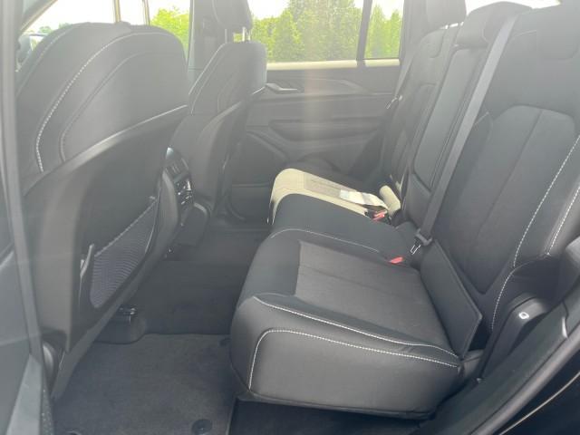 new 2025 Jeep Grand Cherokee car, priced at $38,125