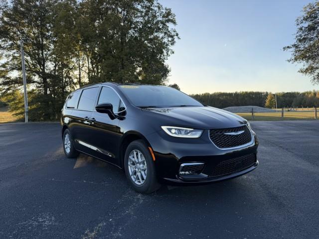 new 2026 Chrysler Pacifica car, priced at $43,115