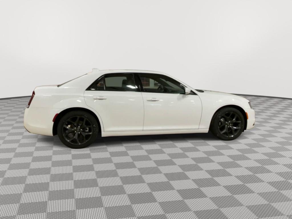 new 2023 Chrysler 300 car, priced at $35,520
