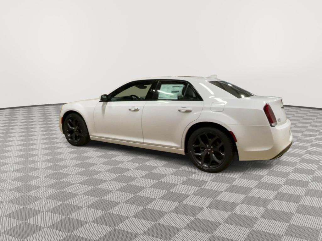 new 2023 Chrysler 300 car, priced at $40,520