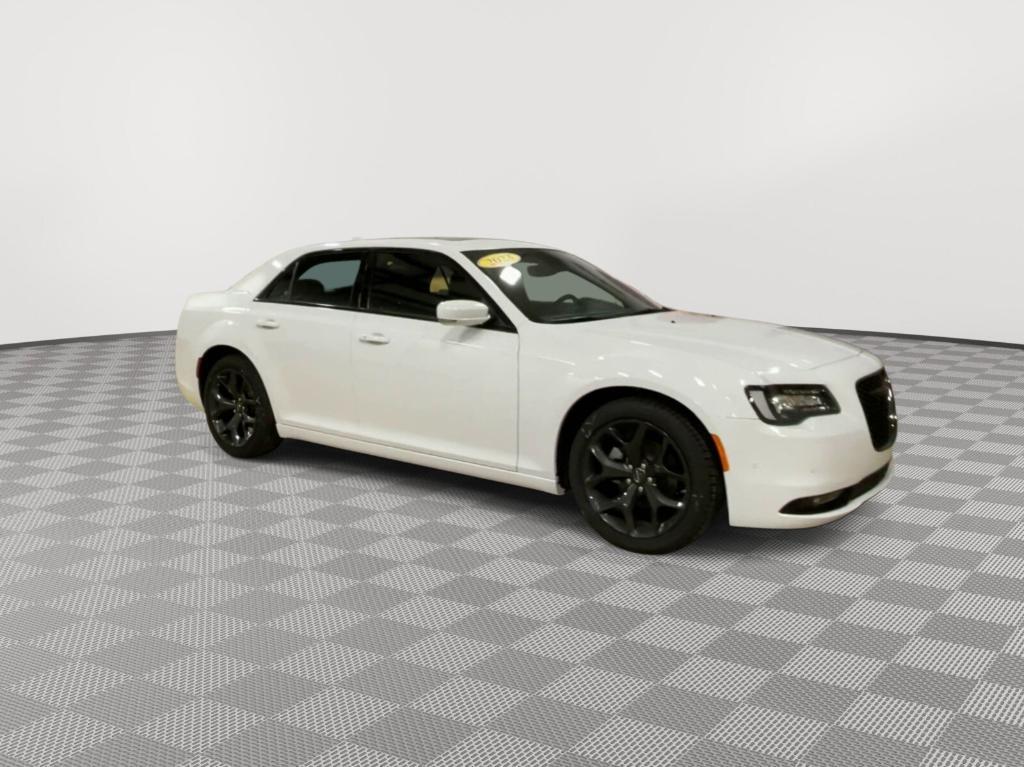 new 2023 Chrysler 300 car, priced at $40,520