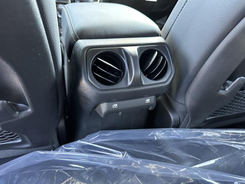 new 2025 Jeep Gladiator car, priced at $48,727