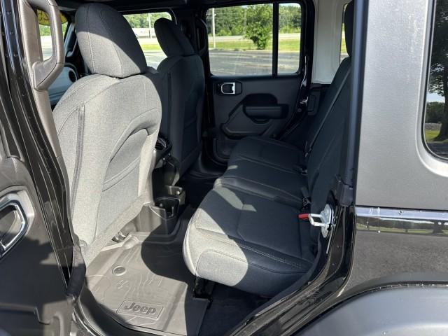 new 2025 Jeep Wrangler car, priced at $46,986