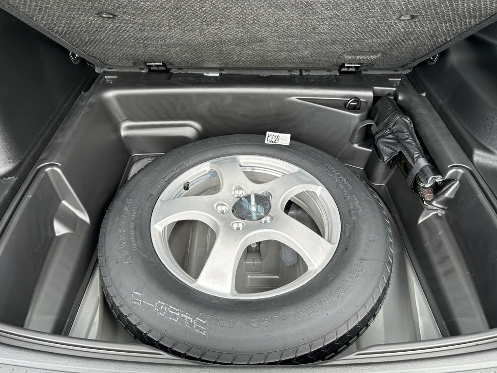 new 2025 Jeep Grand Cherokee car, priced at $43,355