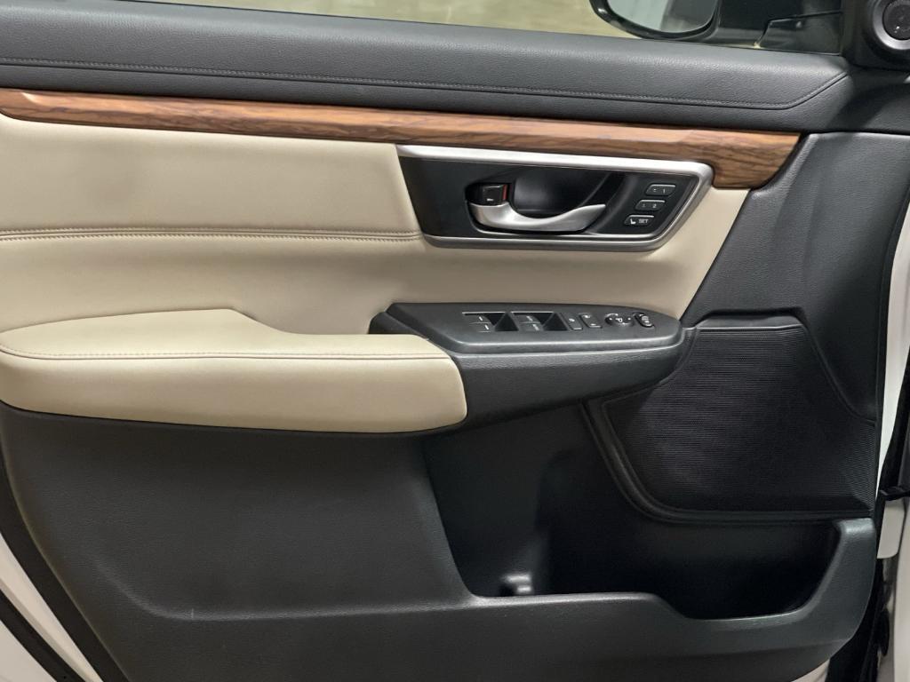 used 2018 Honda CR-V car, priced at $24,599