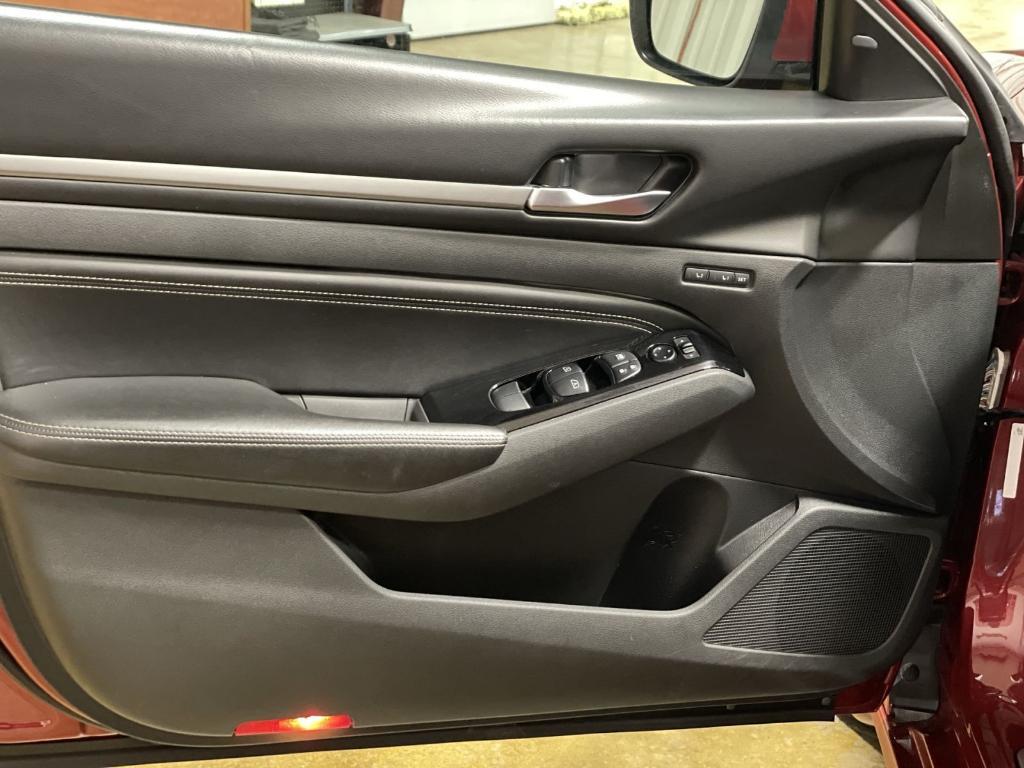 used 2021 Nissan Altima car, priced at $25,325