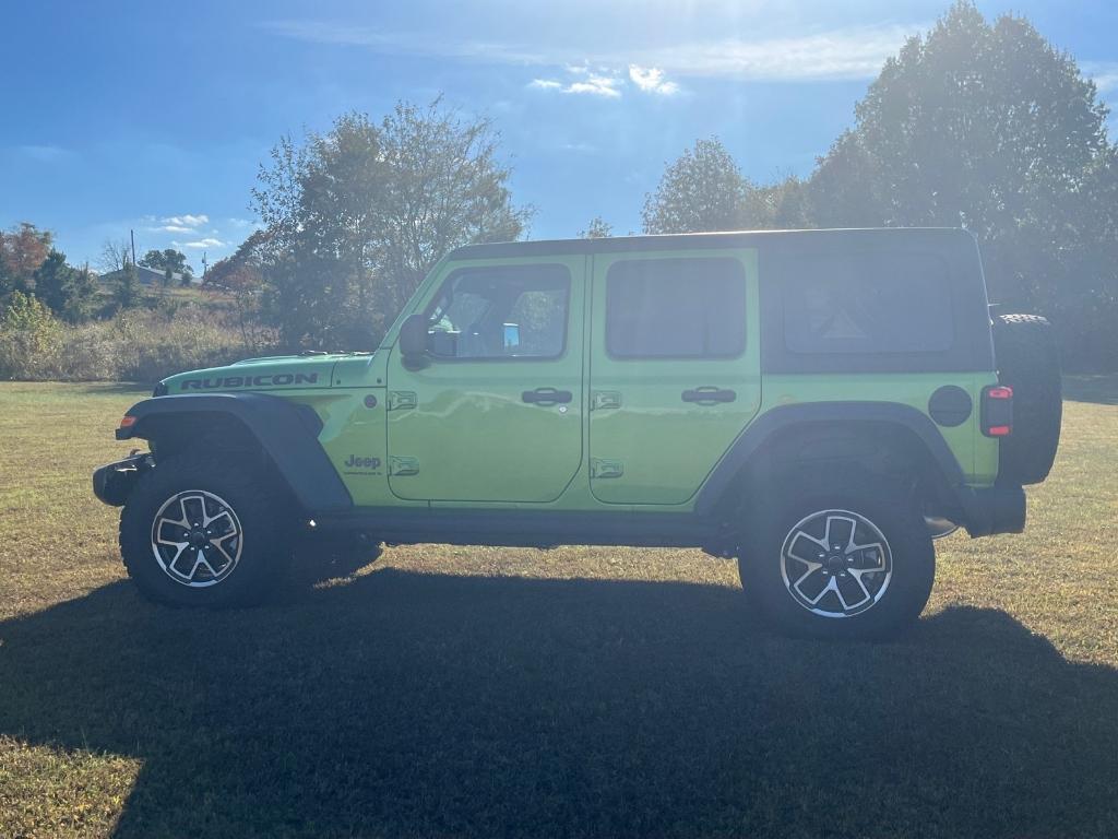new 2025 Jeep Wrangler car