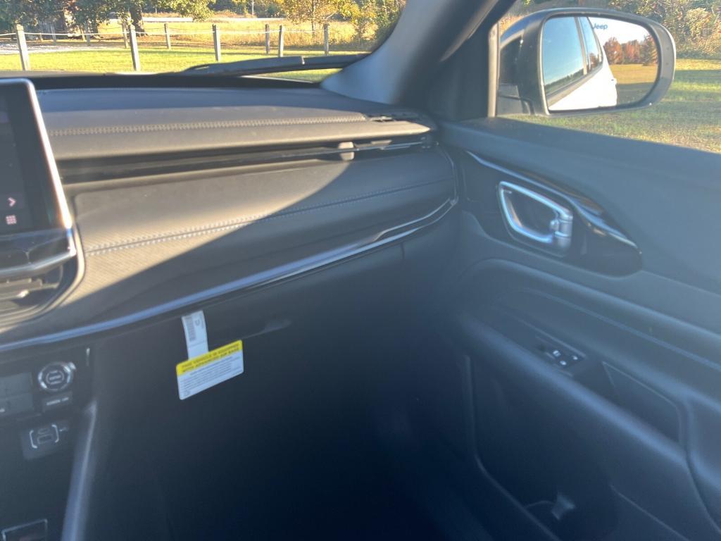 new 2026 Jeep Compass car, priced at $31,815