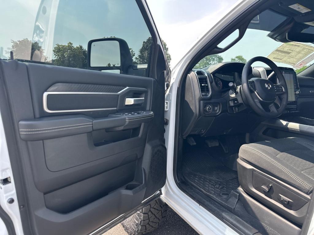 new 2025 Ram 2500 car, priced at $81,860