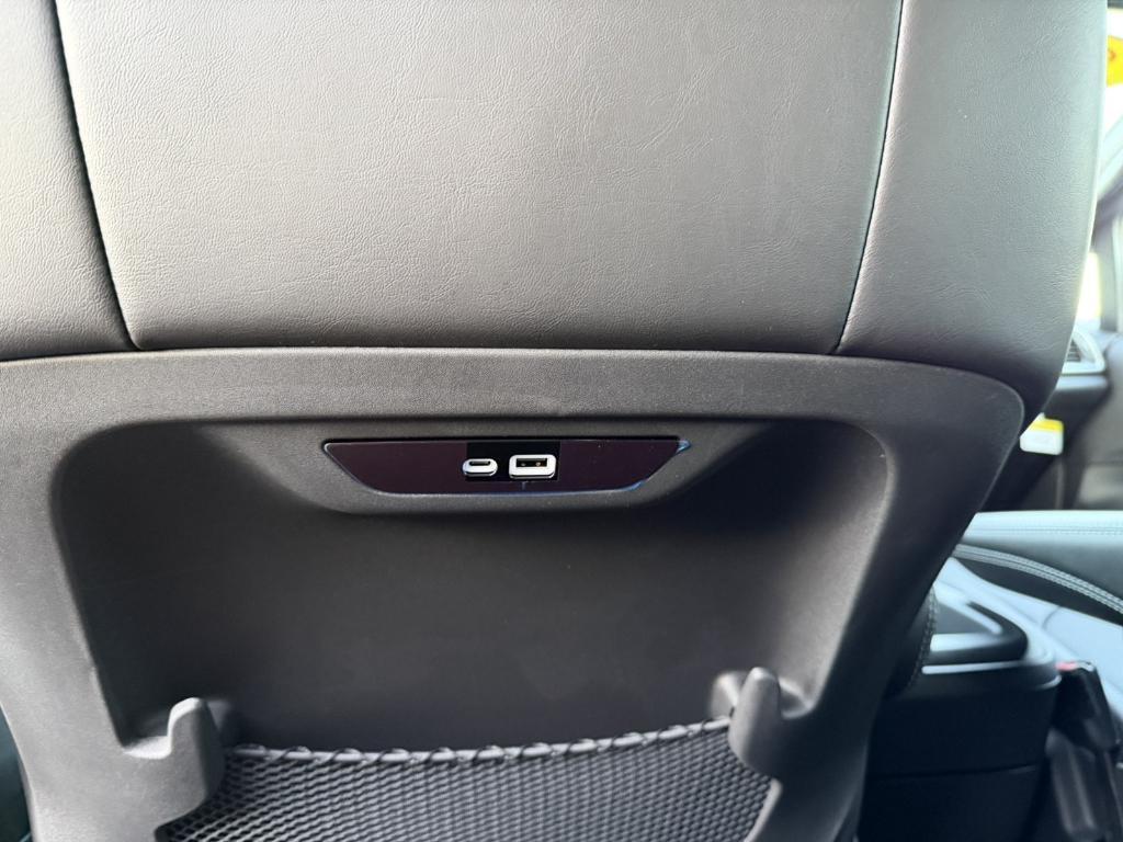 new 2026 Chrysler Pacifica car, priced at $40,935