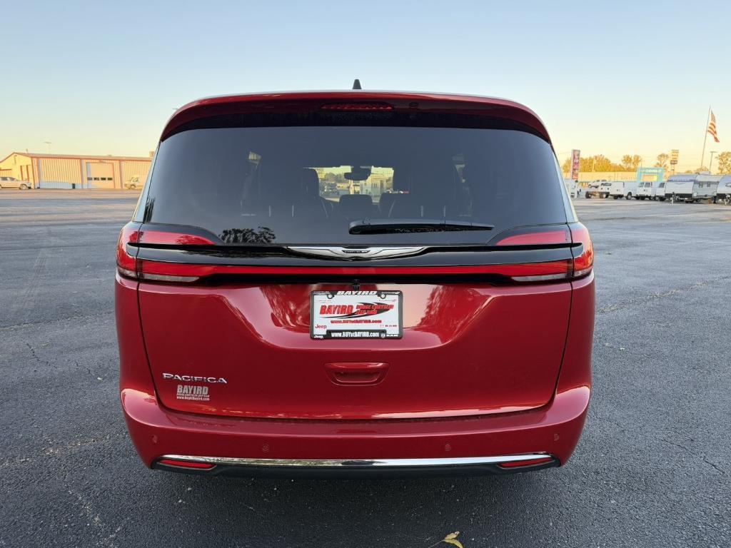 new 2026 Chrysler Pacifica car, priced at $40,935