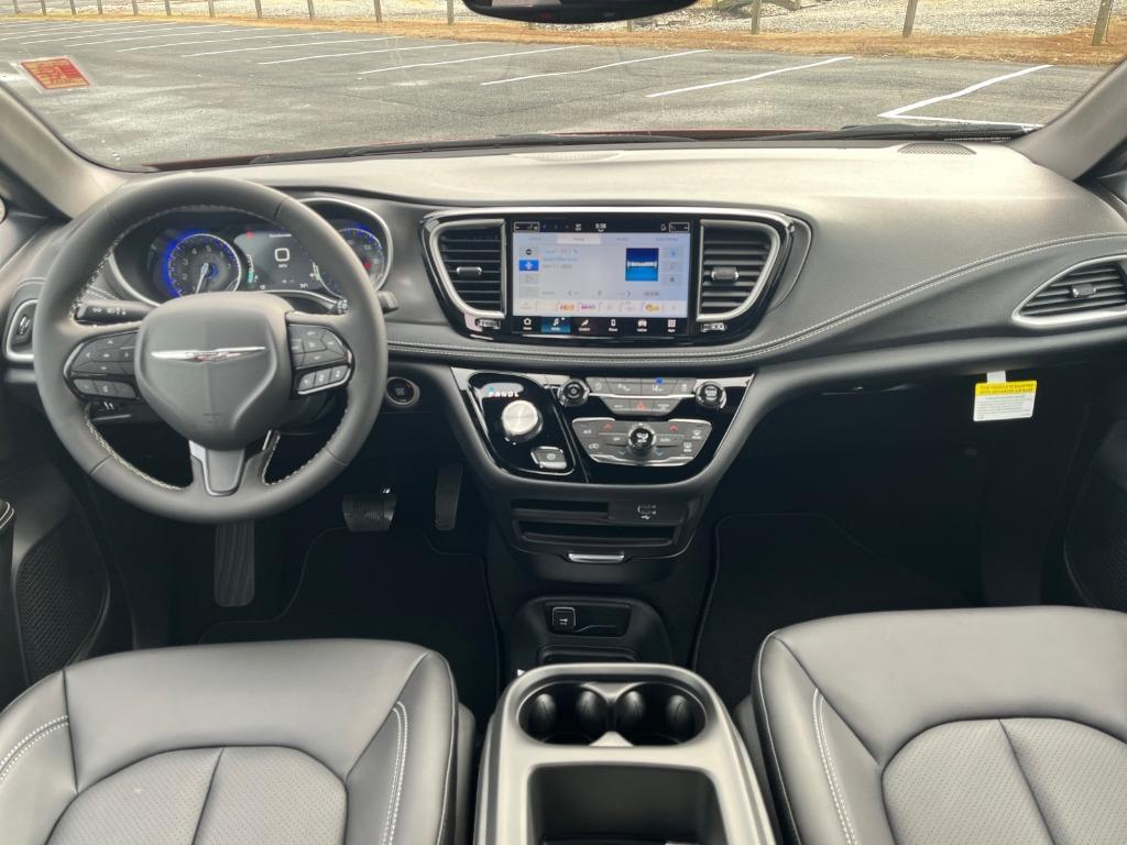 new 2026 Chrysler Pacifica car, priced at $44,828