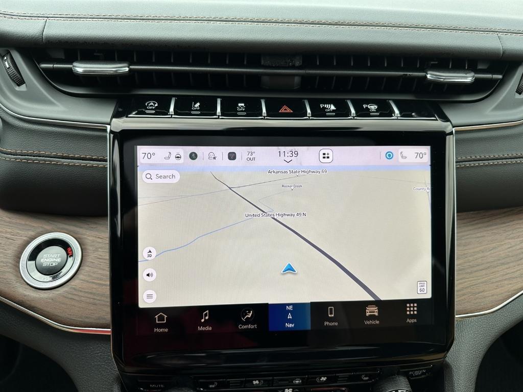 new 2025 Jeep Grand Cherokee L car, priced at $58,386