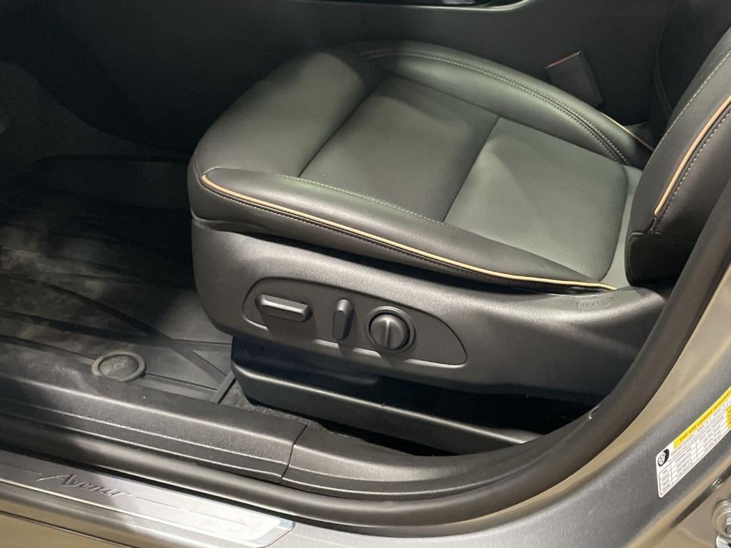used 2025 Buick Envista car, priced at $29,968