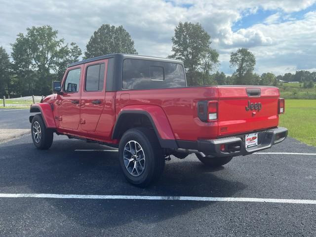 new 2025 Jeep Gladiator car, priced at $48,238