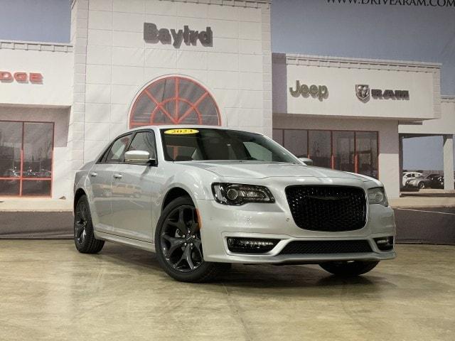 new 2023 Chrysler 300 car, priced at $40,053