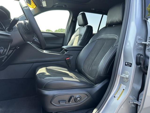 new 2025 Jeep Grand Cherokee car, priced at $43,355