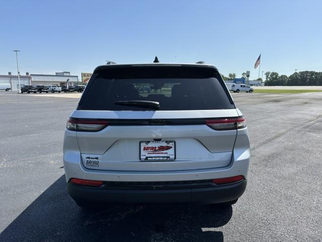 new 2025 Jeep Grand Cherokee car, priced at $43,355