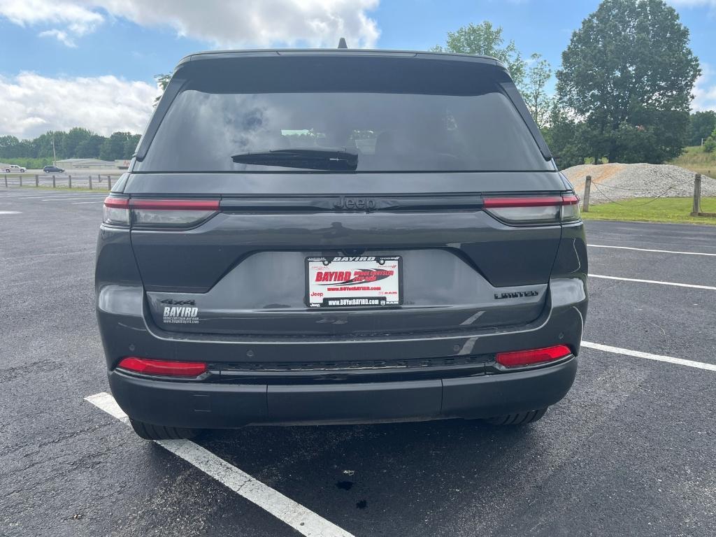 used 2024 Jeep Grand Cherokee car, priced at $43,894