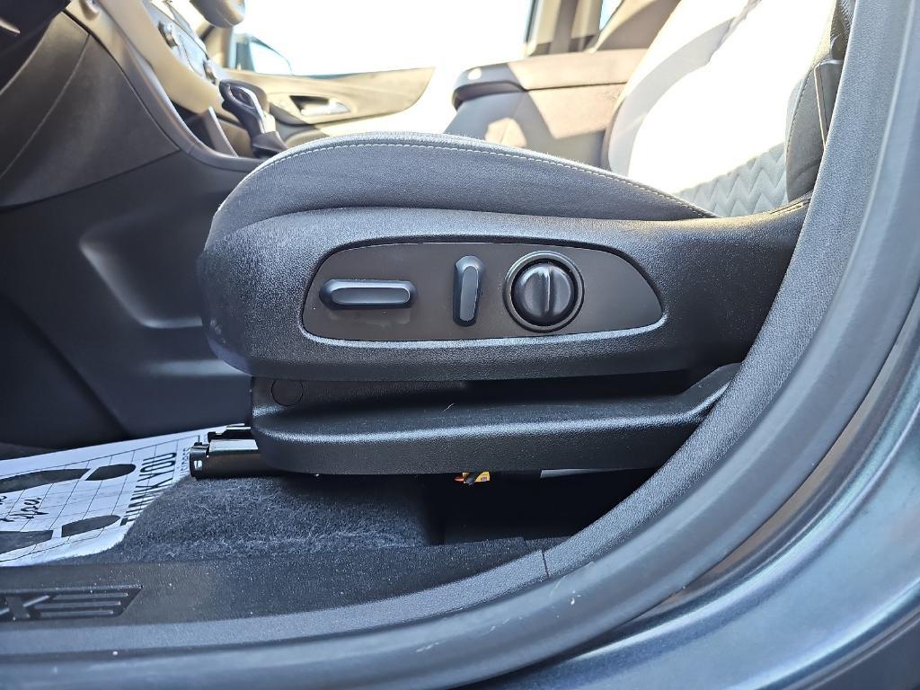 used 2022 Chevrolet Equinox car, priced at $21,775