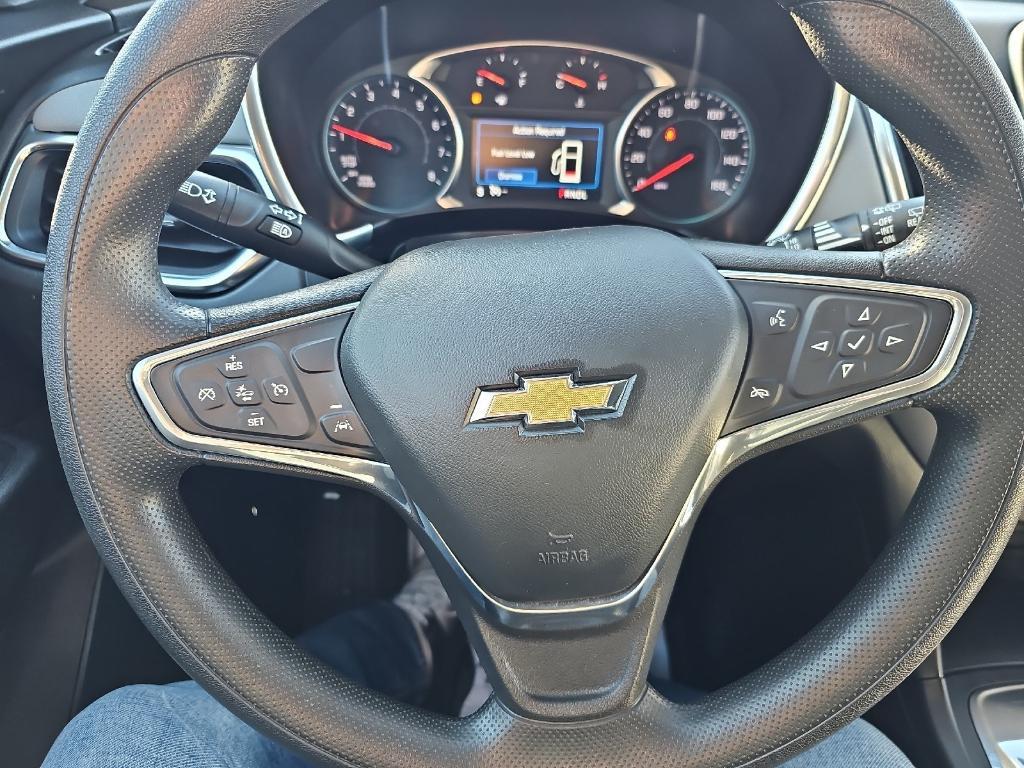 used 2022 Chevrolet Equinox car, priced at $21,410