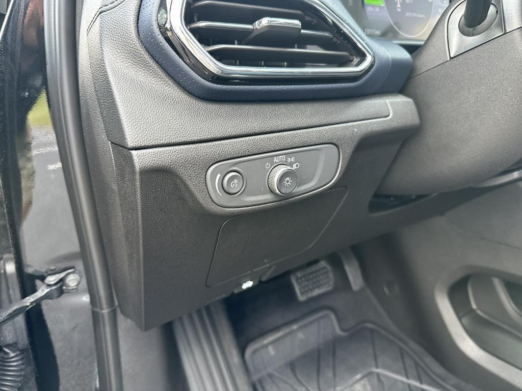 used 2023 Chevrolet Bolt EUV car, priced at $25,997