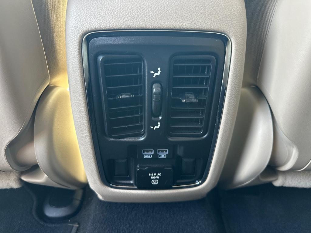 used 2021 Jeep Grand Cherokee car, priced at $28,114