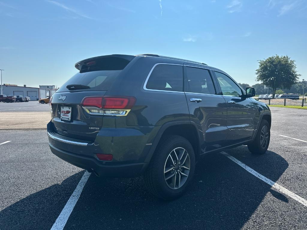 used 2021 Jeep Grand Cherokee car, priced at $28,114