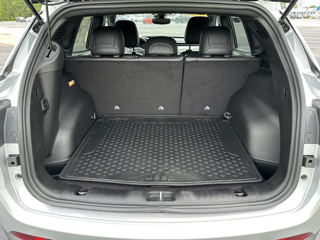 new 2025 Jeep Compass car, priced at $31,158
