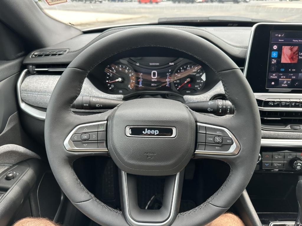 new 2025 Jeep Compass car, priced at $31,158