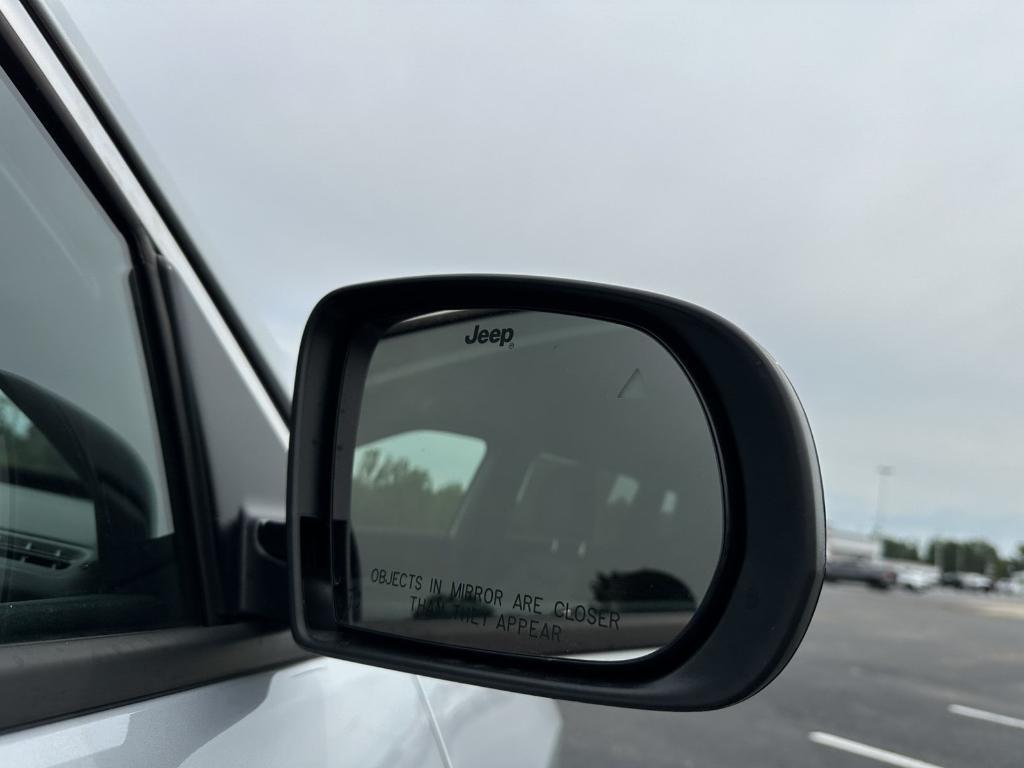 new 2025 Jeep Compass car, priced at $31,158